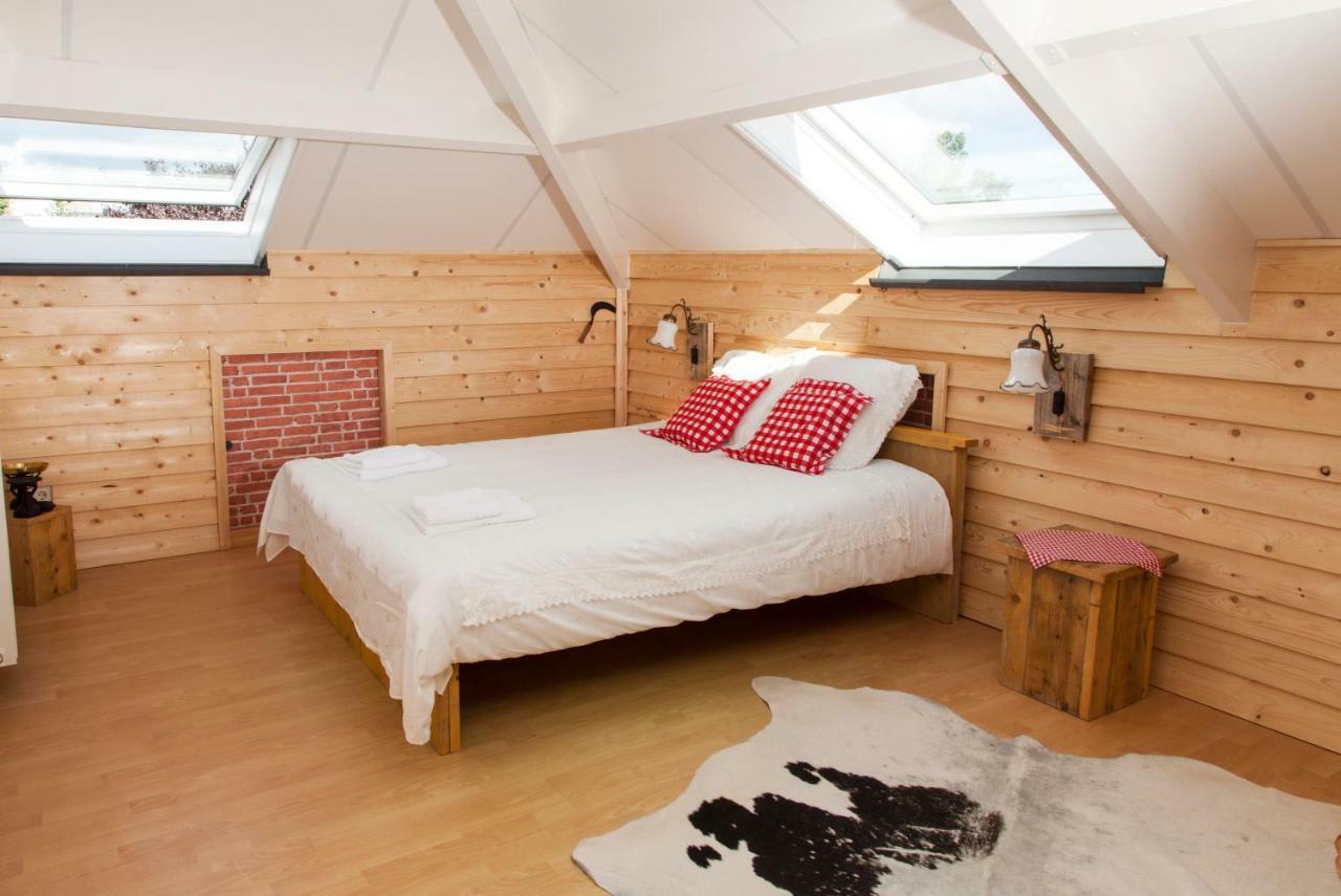 Njoy-Uithof Bed and Breakfast L'Aia Esterno foto