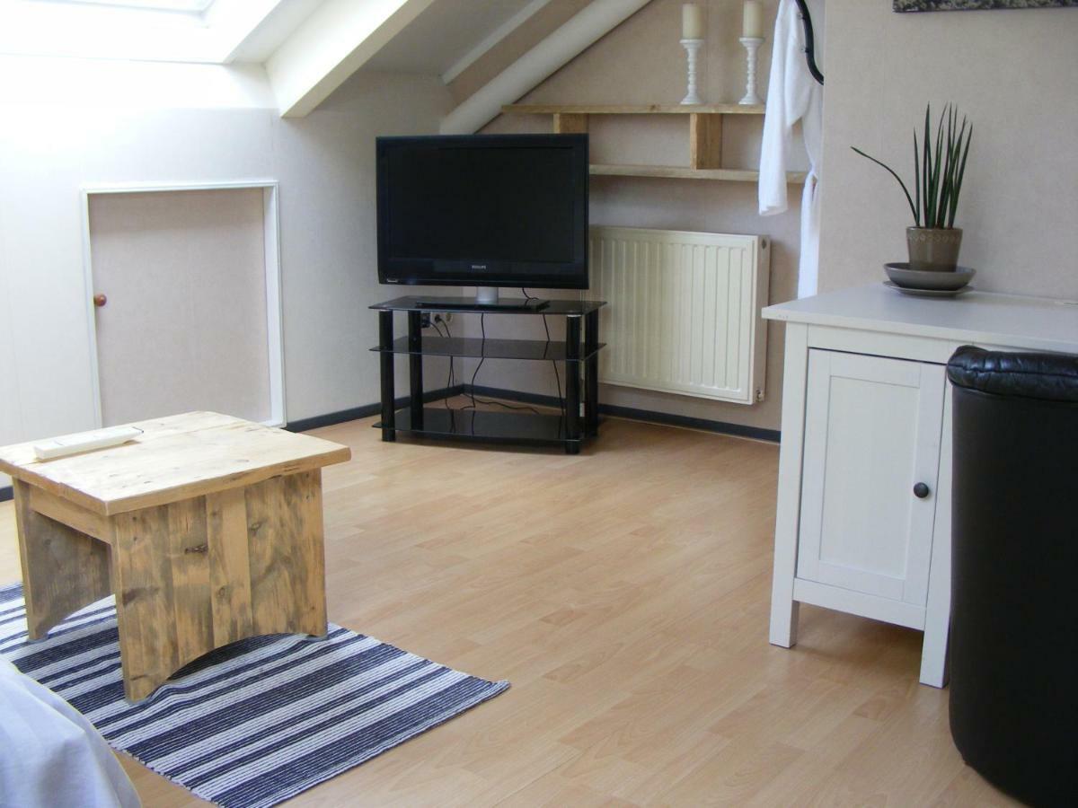 Njoy-Uithof Bed and Breakfast L'Aia Esterno foto